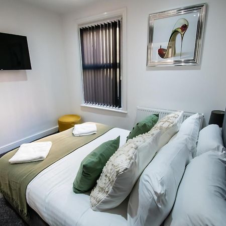 Winter Gardens Suites By Sasco Blackpool Exterior photo