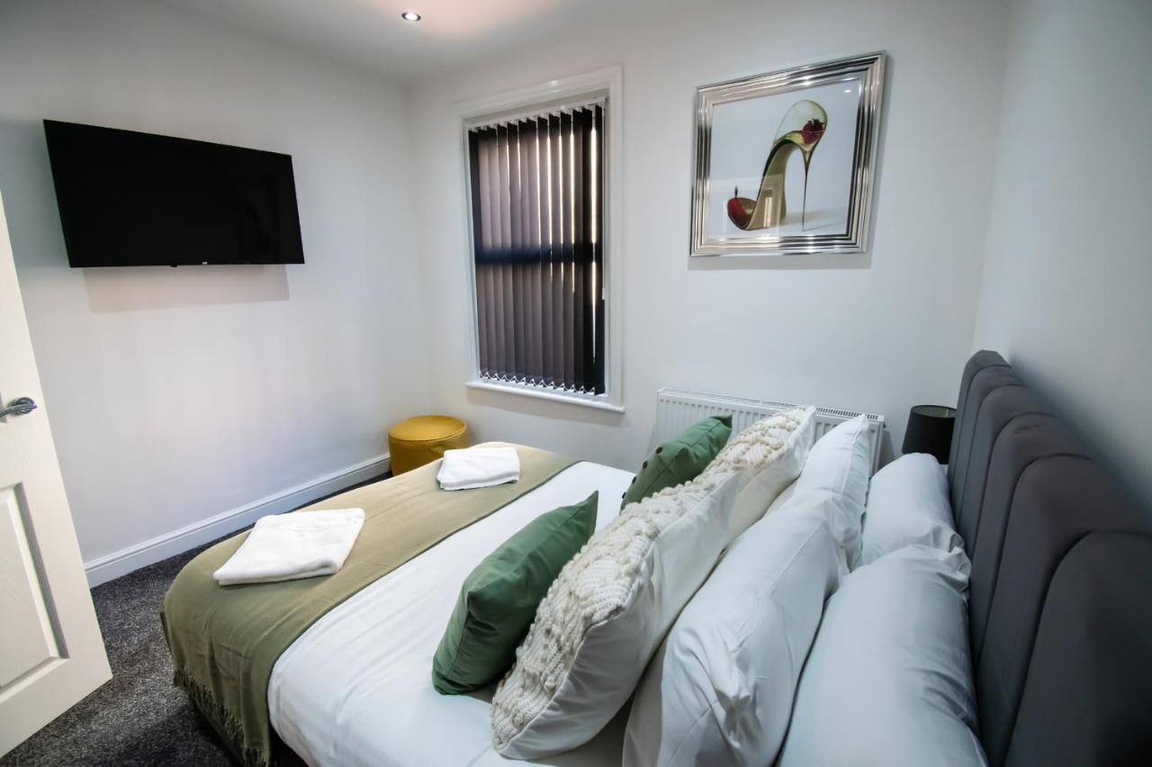 Winter Gardens Suites By Sasco Blackpool Exterior photo