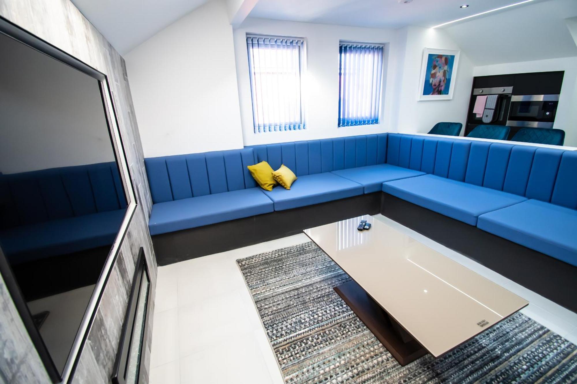 Winter Gardens Suites By Sasco Blackpool Room photo