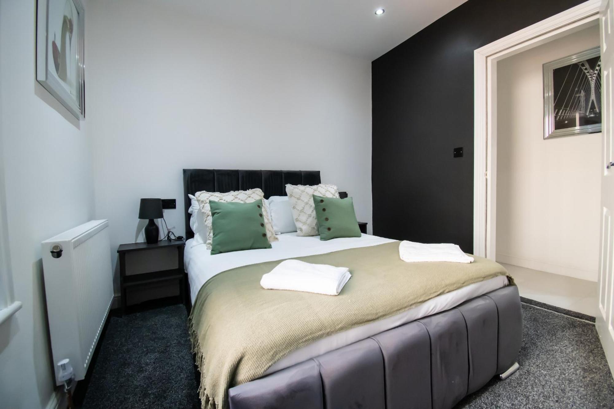 Winter Gardens Suites By Sasco Blackpool Room photo