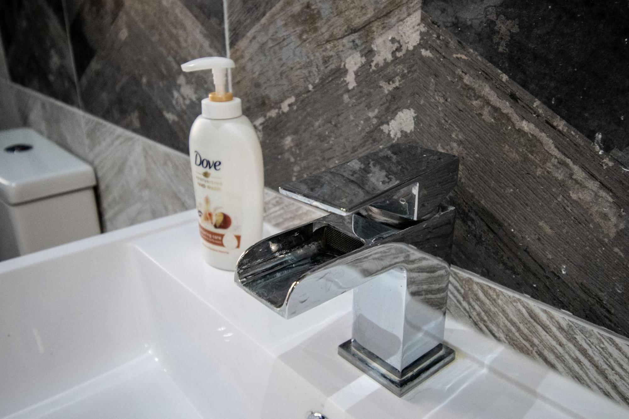 Winter Gardens Suites By Sasco Blackpool Room photo