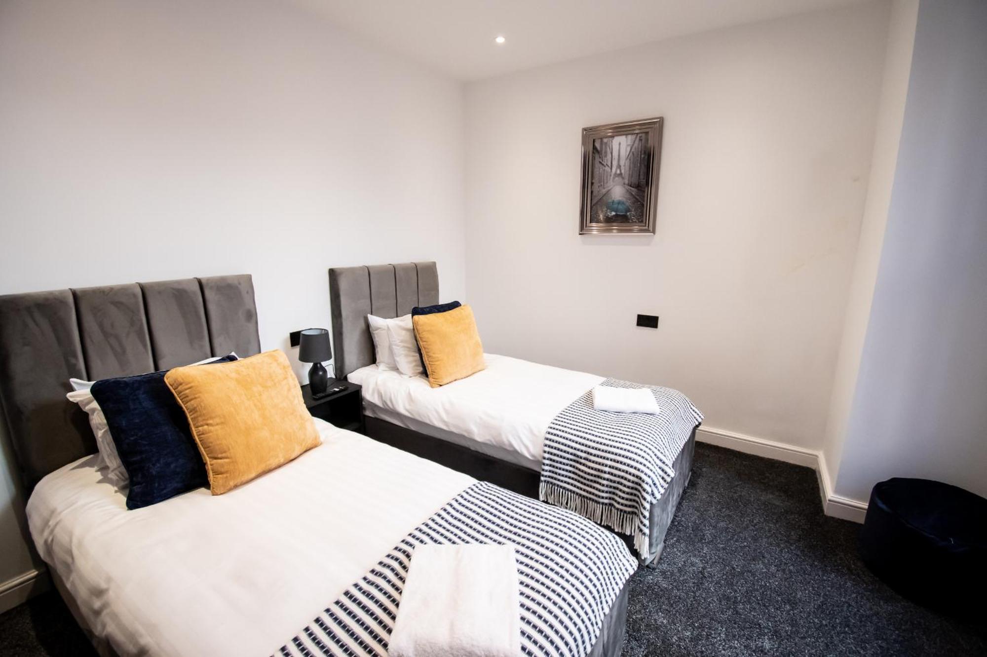 Winter Gardens Suites By Sasco Blackpool Room photo