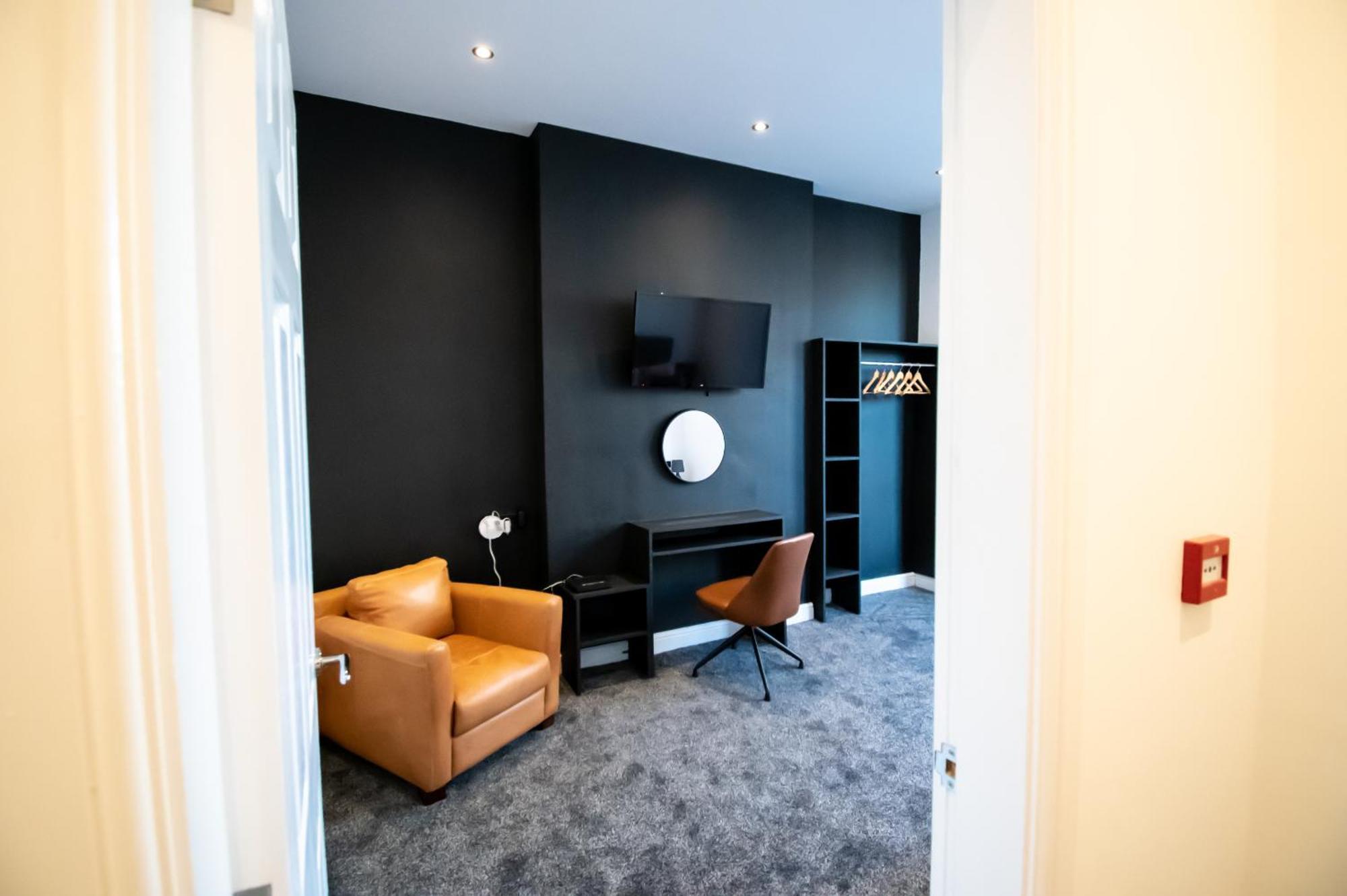 Winter Gardens Suites By Sasco Blackpool Room photo
